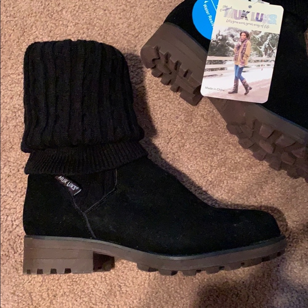 Brand new muk luks boots